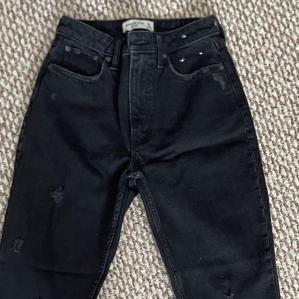 Abercrombie & Fitch Women’s Dark Jeans